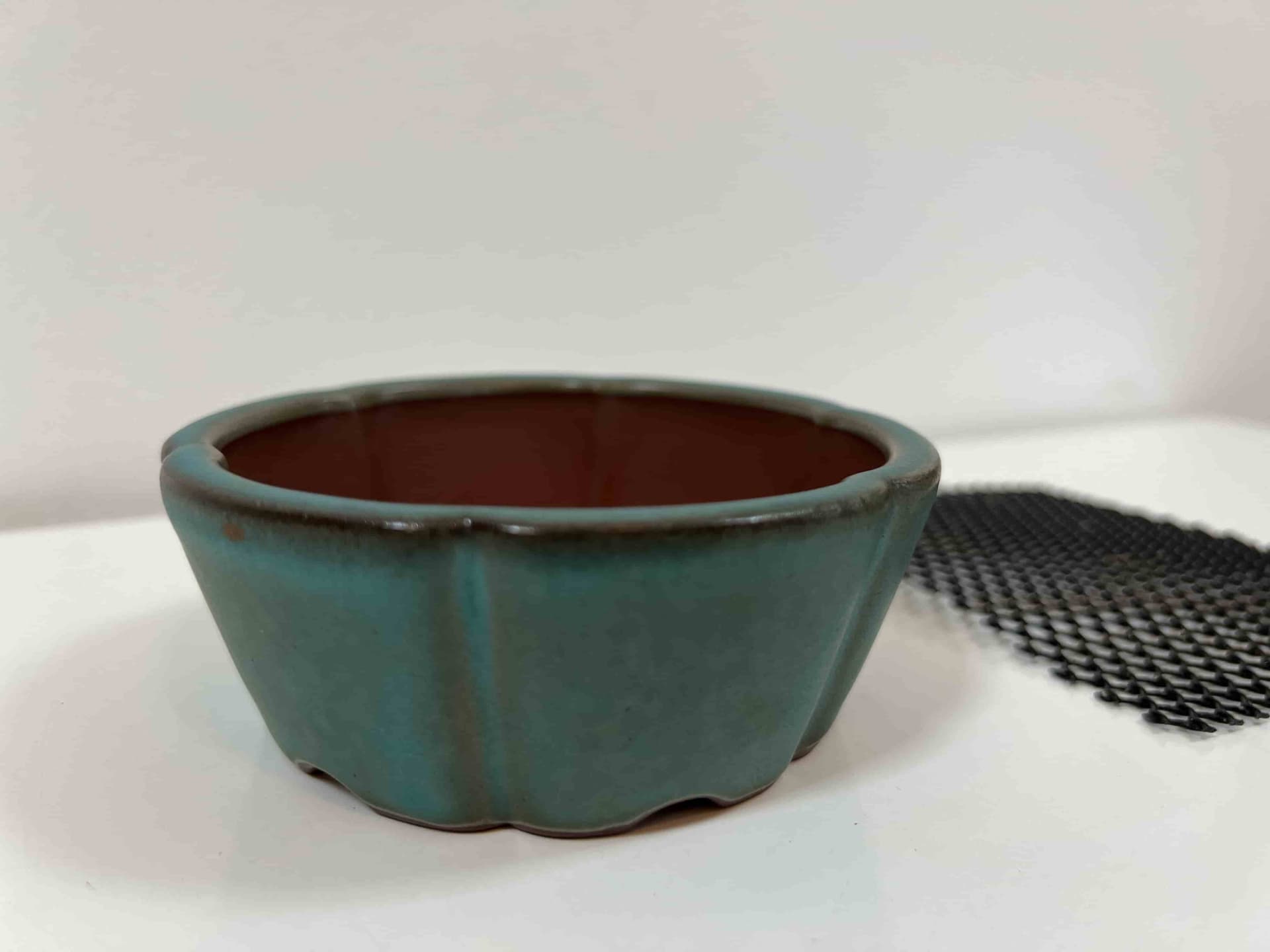 Glazed bonsai pot